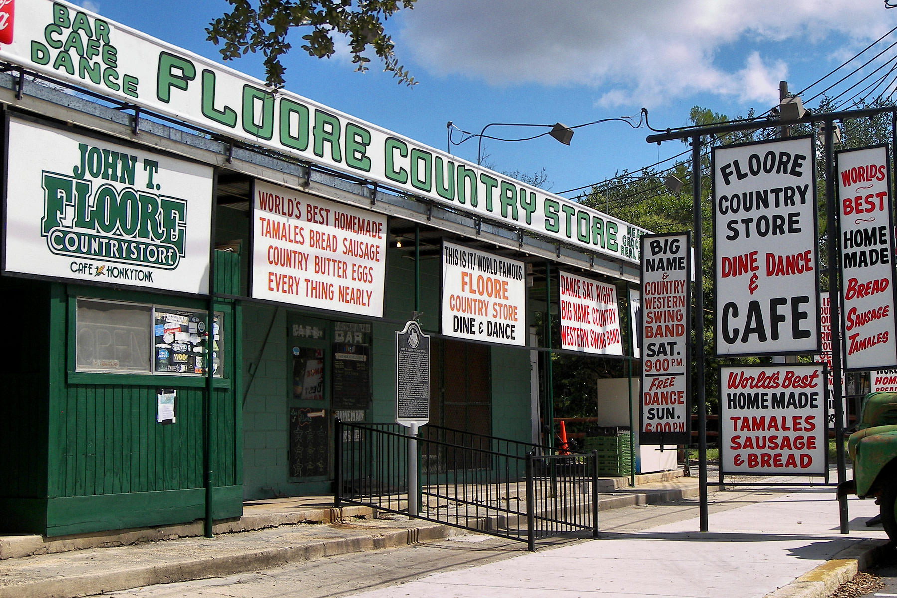 The Floore Country Store in Helotes, TX. The building was listed on the National Register of Historic Places on December 6, 2005, and is a beloved institution in the area. (Credit:&nbsp;Wikimedia Commons/Larry D. Moore)&nbsp;