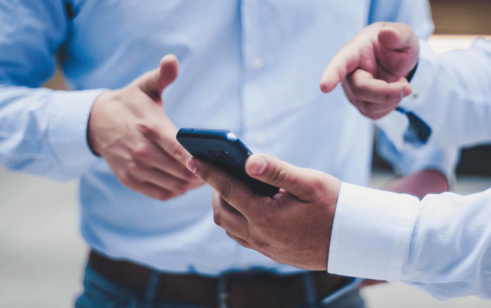 Man holding cell phone